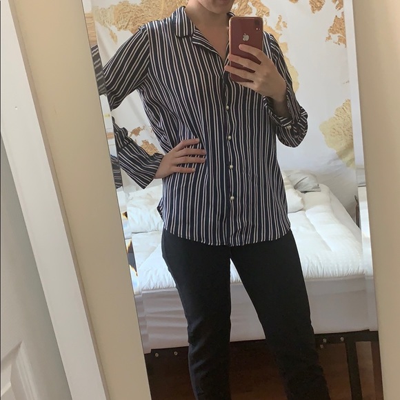 3/$25 - PETITE  blouse button down - Picture 10 of 10